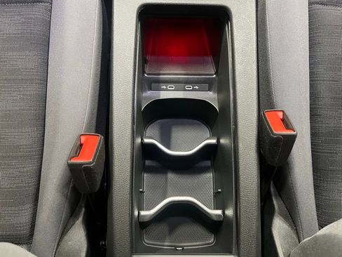 Certified 2022 Volkswagen ID.4 Pro image 14