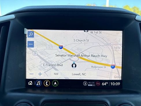 Used 2022 GMC Terrain SLE w/ Driver Convenience Package image 19