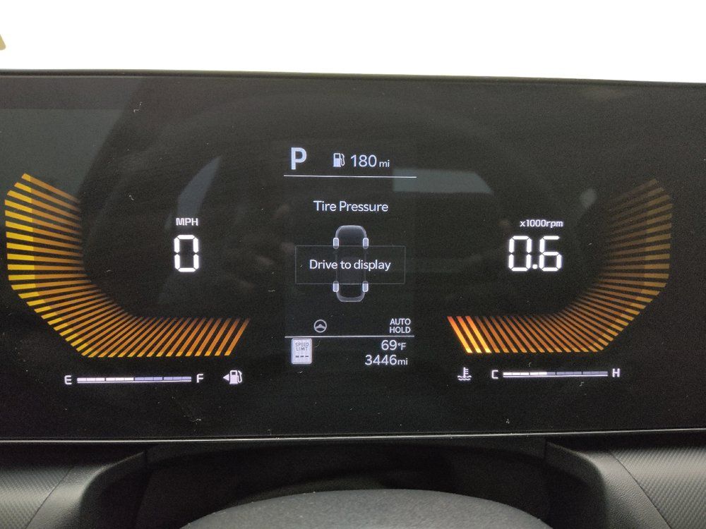 Used 2025 Kia K4 FWD image 23