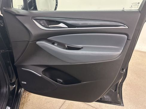 Used 2020 Buick Enclave Essence w/ Sport Touring Edition image 20