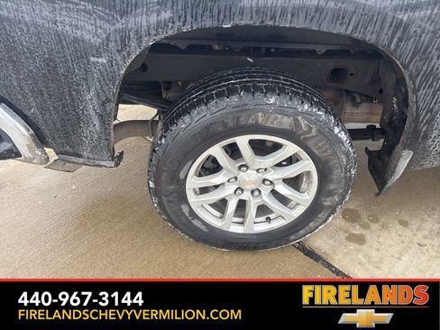 Used 2021 Chevrolet Silverado 1500 LT image 25