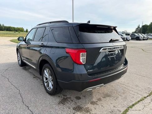 Used 2024 Ford Explorer XLT w/ Equipment Group 202A AWD/4WD image 3