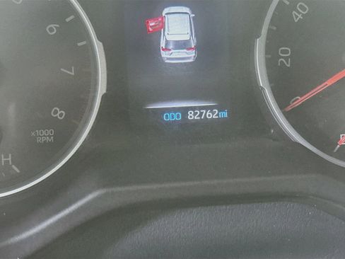 Used 2019 Toyota RAV4 XLE w/ Convenience Package AWD/4WD image 19