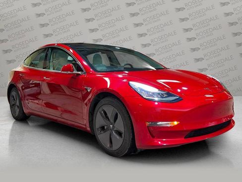 Used 2018 Tesla Model 3 Long Range image 1
