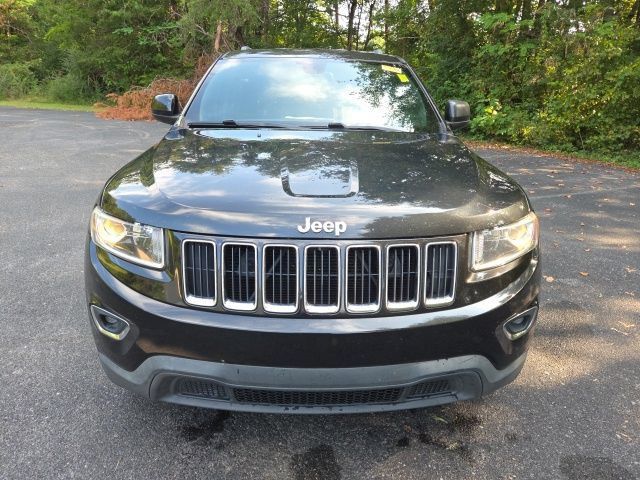 Used 2016 Jeep Grand Cherokee Laredo w/ Quick Order Package 23E RWD image 2