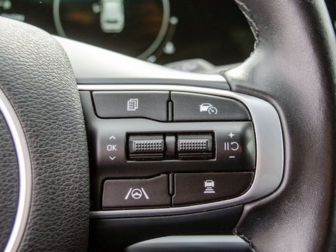 Used 2023 Kia Sportage SX image 15