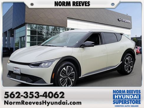 Used 2024 Kia EV6 Light image 1