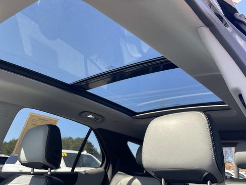 Used 2019 Chevrolet Equinox Premier image 20