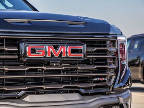 New 2025 GMC Sierra 1500 AT4X image 4