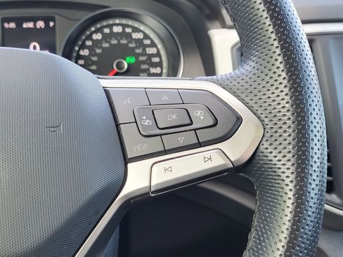 Used 2021 Volkswagen Atlas SE image 16