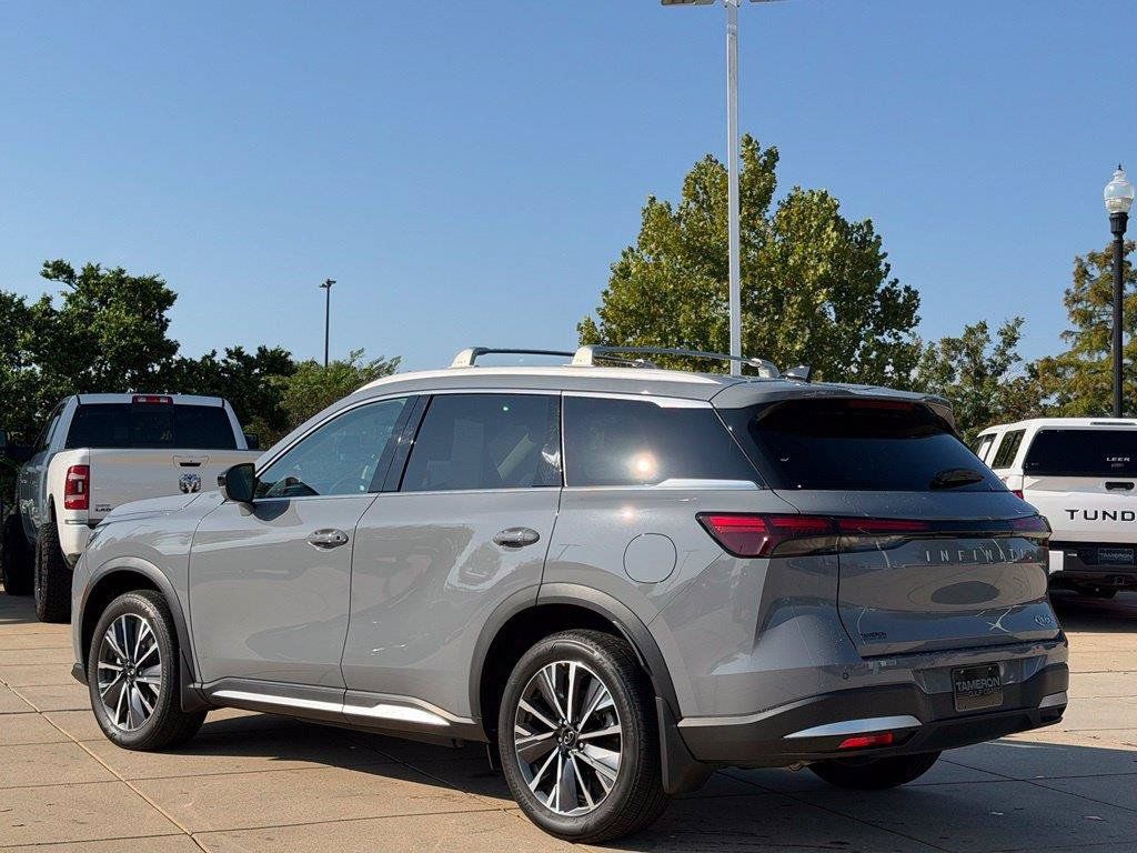 Used 2026 INFINITI QX60 Luxe w/ Cargo Package FWD image 6