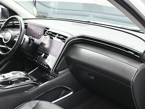 Used 2022 Hyundai Tucson Limited image 32