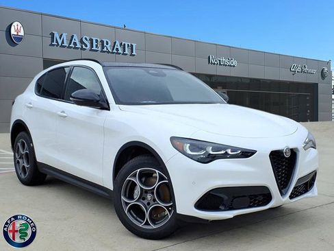 New 2025 Alfa Romeo Stelvio Sprint w/ Convenience Package image 1
