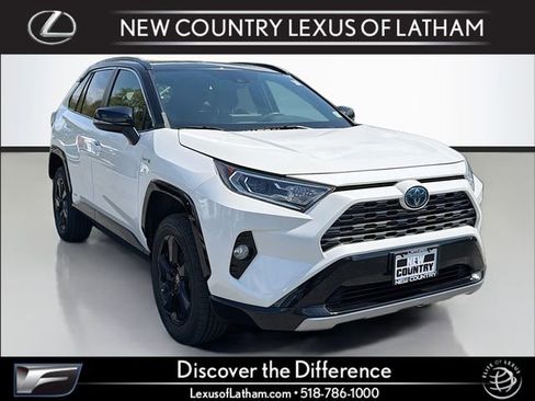 Used 2021 Toyota RAV4 XSE AWD/4WD image 1
