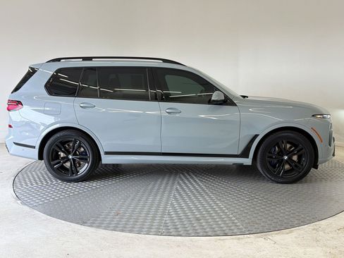 Certified 2024 BMW X7 xDrive40i w/ M Sport Package image 8