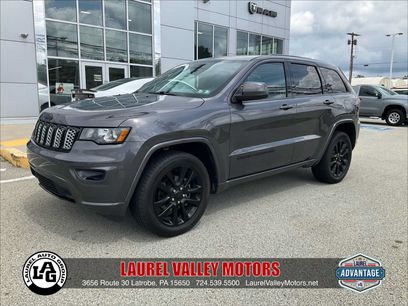 Used 2019 Jeep Grand Cherokee Altitude