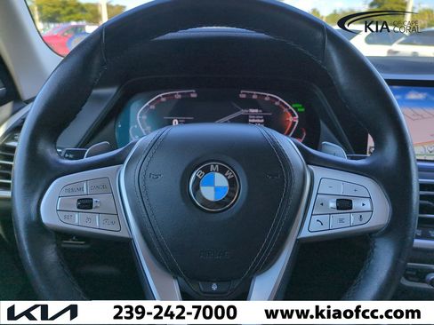 Used 2022 BMW X7 xDrive40i w/ Executive Package image 30
