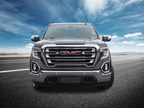 Used 2021 GMC Sierra 1500 SLT w/ SLT Premium Plus Package AWD/4WD image 16