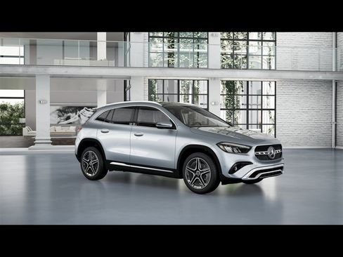 Certified 2026 Mercedes-Benz GLA 250 4MATIC image 7
