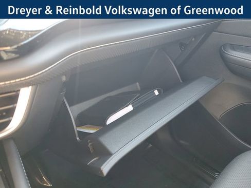 New 2026 Volkswagen Atlas SE image 36