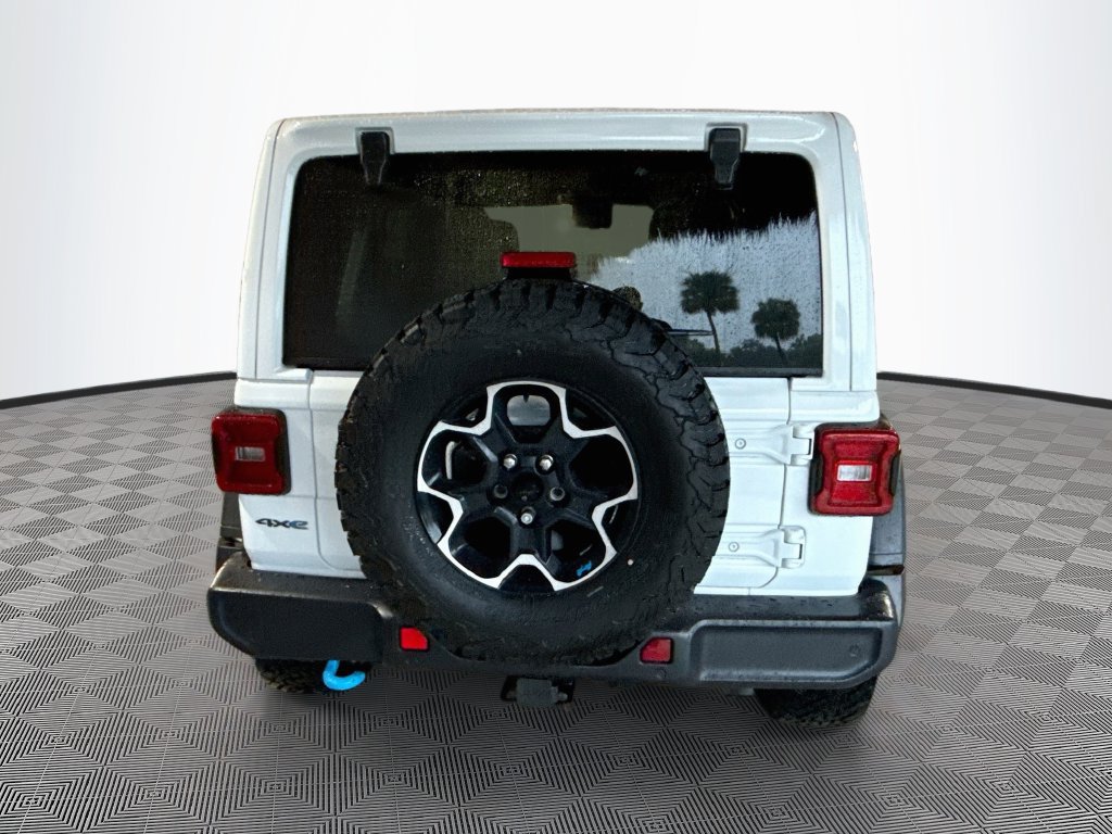 Used 2022 Jeep Wrangler Unlimited Rubicon 4xe w/ Cold Weather Group AWD/4WD image 7