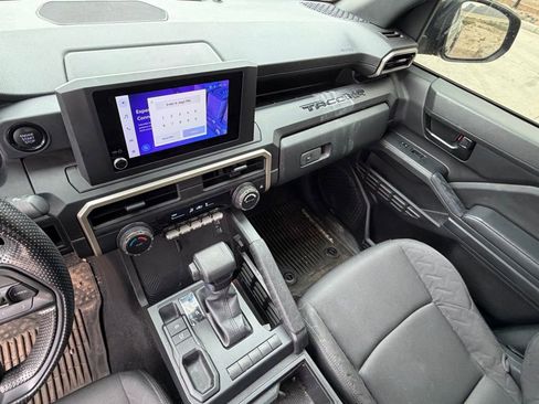 Used 2024 Toyota Tacoma SR w/ SR Upgrade Package image 17