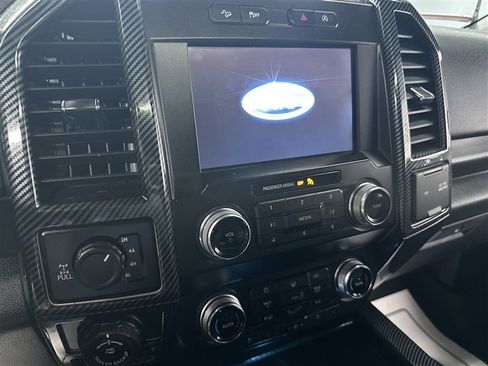 Used 2019 Ford F150 Lariat w/ Equipment Group 502A Luxury AWD/4WD image 26