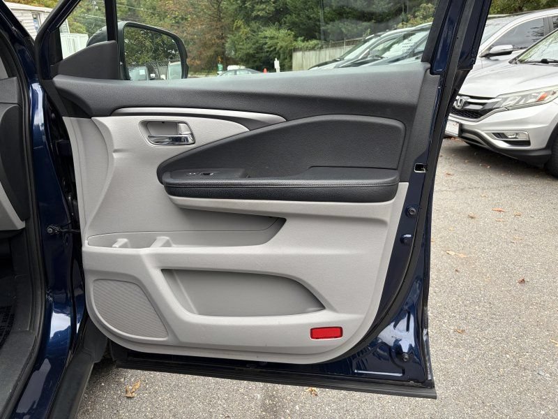 Used 2017 Honda Pilot EX-L image 24