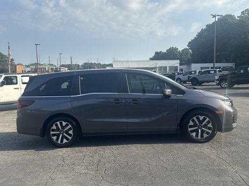 Used 2026 Honda Odyssey EX-L image 8