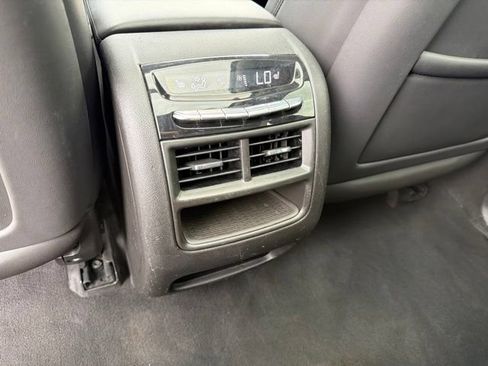 Used 2018 Cadillac XT5 Premium Luxury FWD image 28