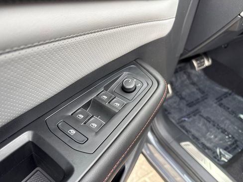 New 2026 Volkswagen Atlas Peak Edition AWD/4WD image 11