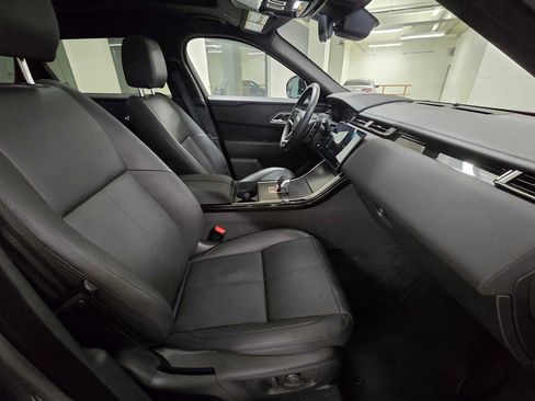 Used 2026 Land Rover Range Rover Velar Dynamic SE AWD/4WD image 11