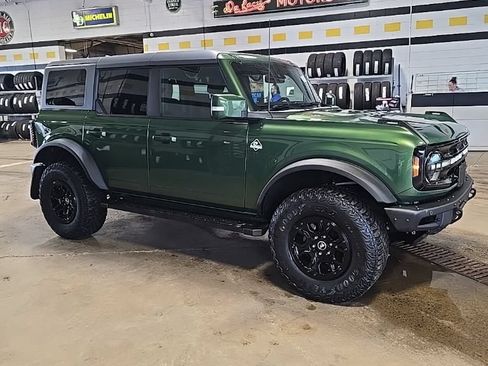 Used 2022 Ford Bronco Outer Banks w/ Sasquatch Package AWD/4WD image 10