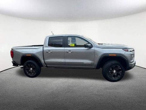 Used 2024 GMC Canyon Elevation w/ Convenience Package image 14