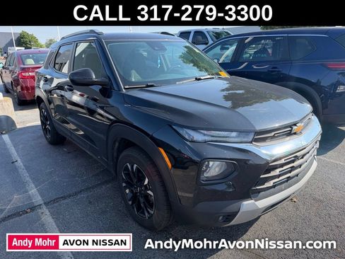 Used 2023 Chevrolet TrailBlazer LT AWD/4WD image 1