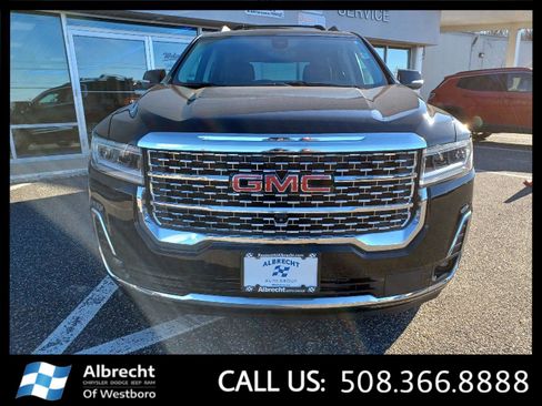 Used 2020 GMC Acadia Denali w/ Denali Ultimate Package image 9