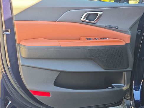 New 2026 Kia Carnival EX image 15