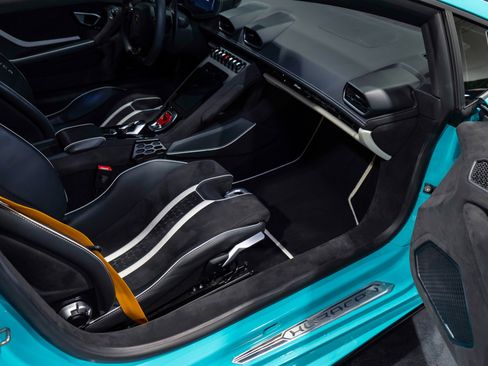 Used 2023 Lamborghini Huracan Tecnica image 21