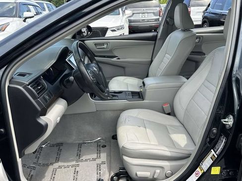 Used 2015 Toyota Camry XLE FWD image 17