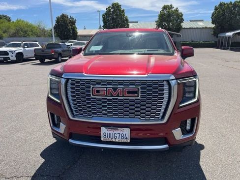 Used 2021 GMC Yukon XL Denali w/ Denali Ultimate Package image 2