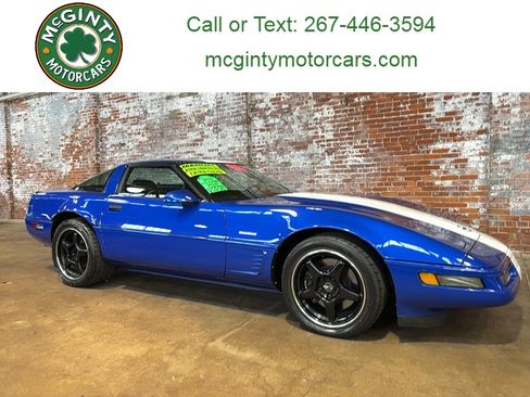 Used 1996 Chevrolet Corvette Coupe image 1