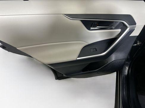 Used 2019 Toyota RAV4 XLE w/ All Weather Liner Package image 26