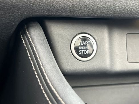 Used 2021 Nissan Rogue SL w/ Premium Package image 26