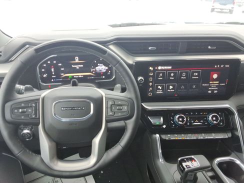 New 2026 GMC Sierra 1500 Denali w/ Technology Package image 11