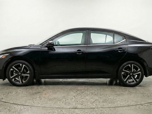 Used 2025 Nissan Sentra SV FWD image 4