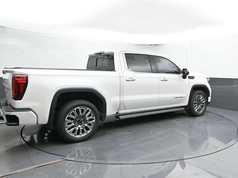 Used 2024 GMC Sierra 1500 Denali Ultimate AWD/4WD image 3