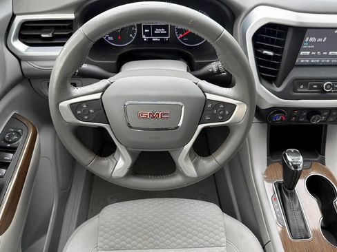 Used 2019 GMC Acadia SLE FWD image 40