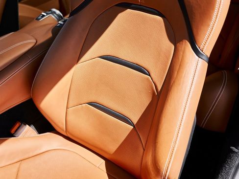 Used 2018 Ferrari GTC4Lusso image 50