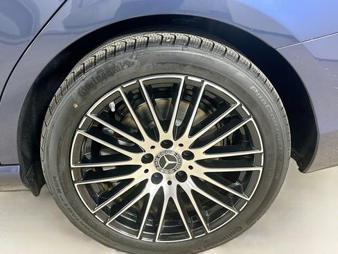 Used 2026 Mercedes-Benz C 300 4MATIC Sedan image 38