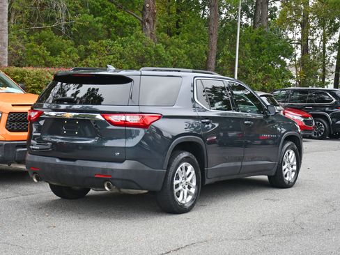 Used 2019 Chevrolet Traverse LT image 4